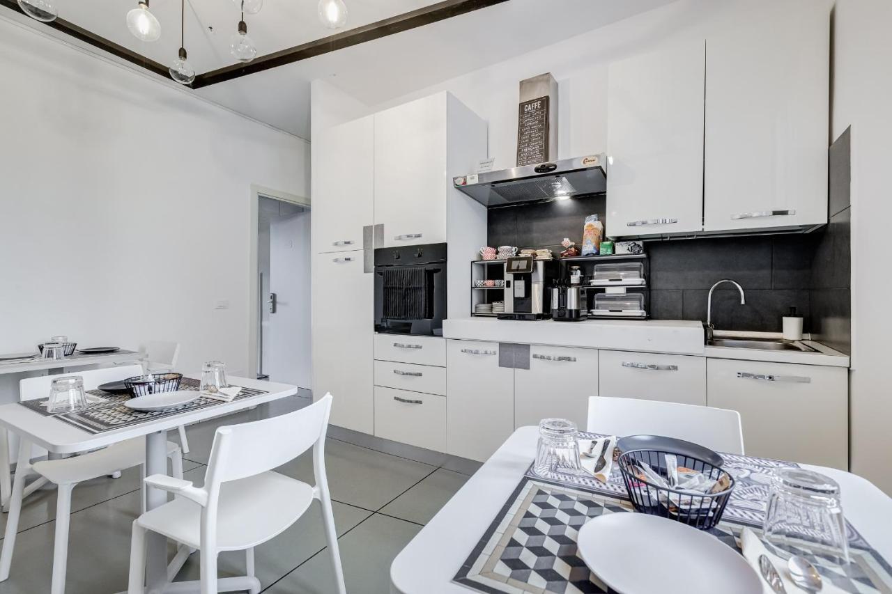 The Upper Suites Рим Екстериор снимка