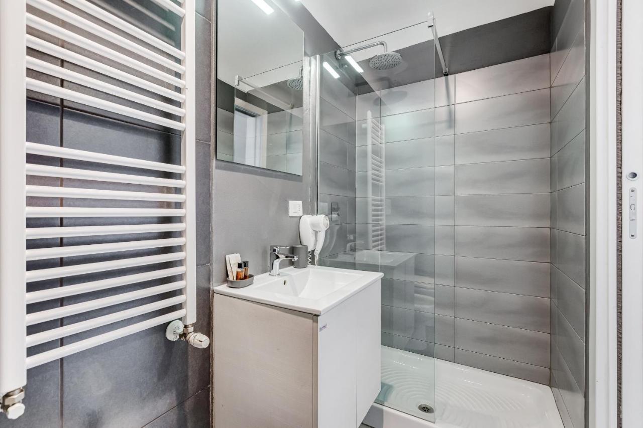 The Upper Suites Рим Екстериор снимка